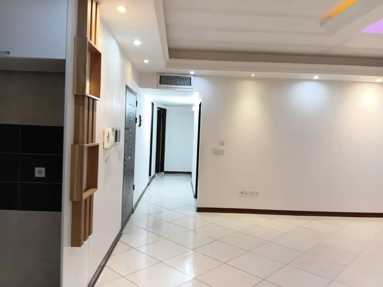 اپارتمان ۷۹ متری ۲ خواب . پور عبدالله