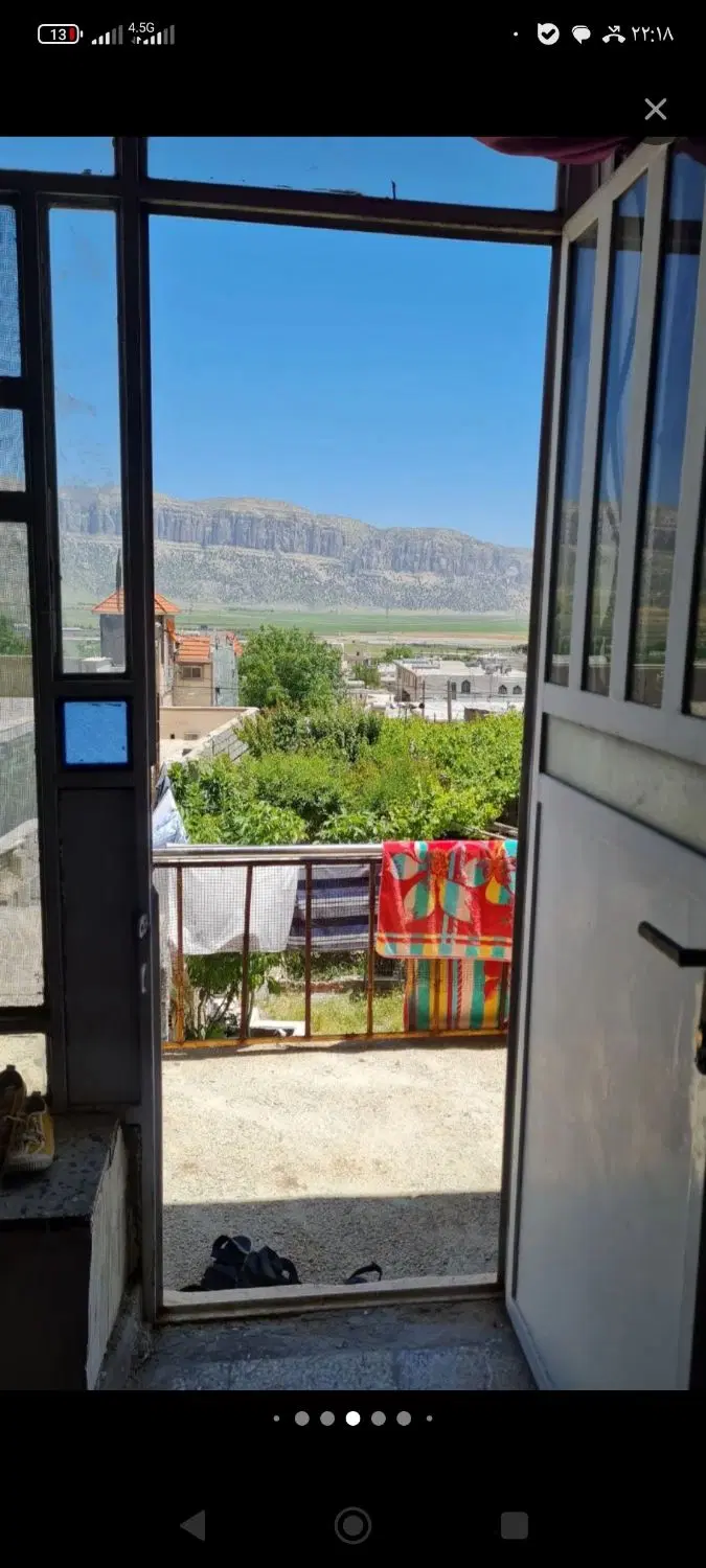 خانه باغ در روستای دشت ارژن