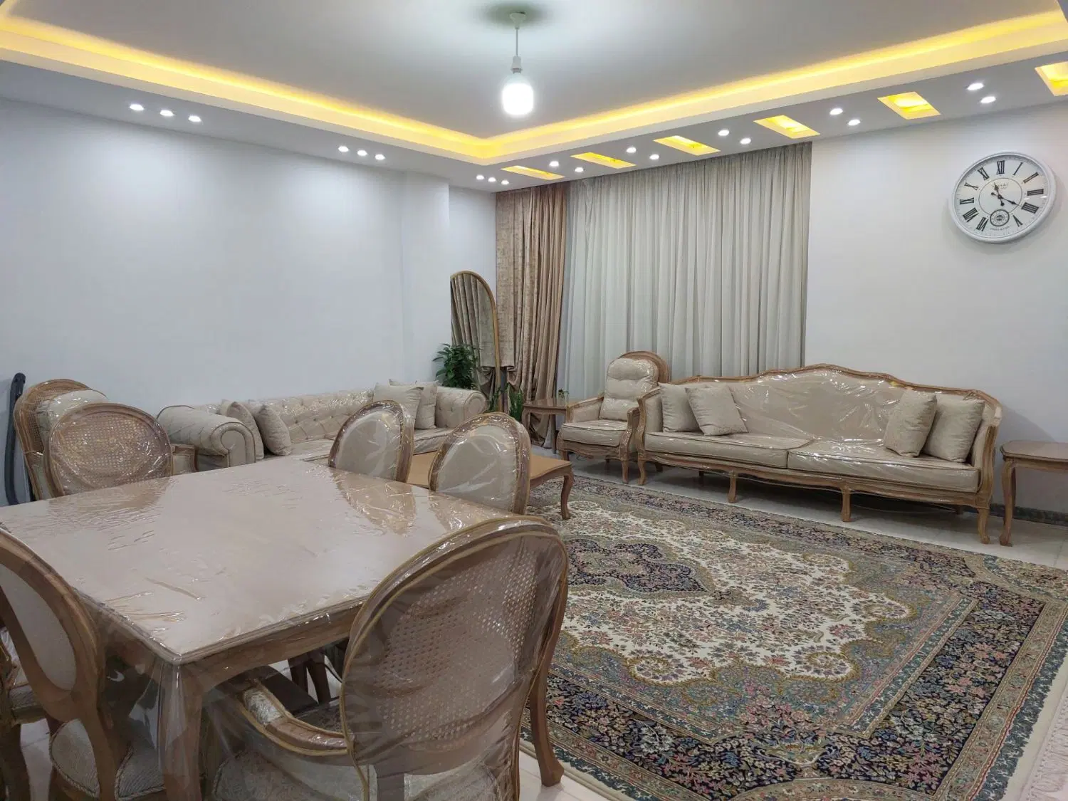 آپارتمان دو خوابه بلوار مدرس