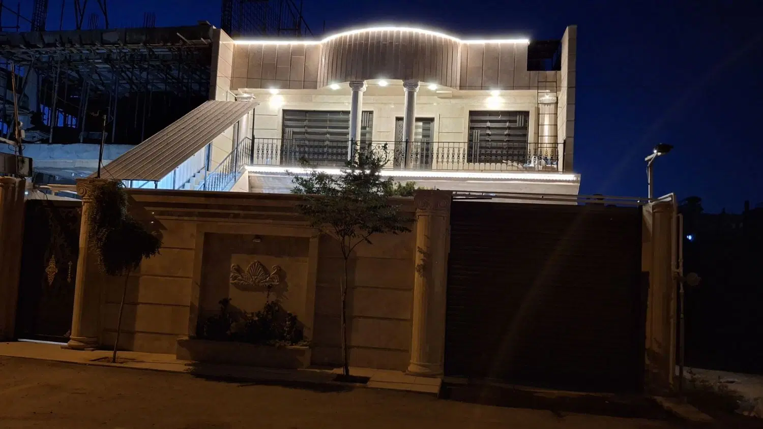 بالا ویلایی ۱۵۰متری نوساز