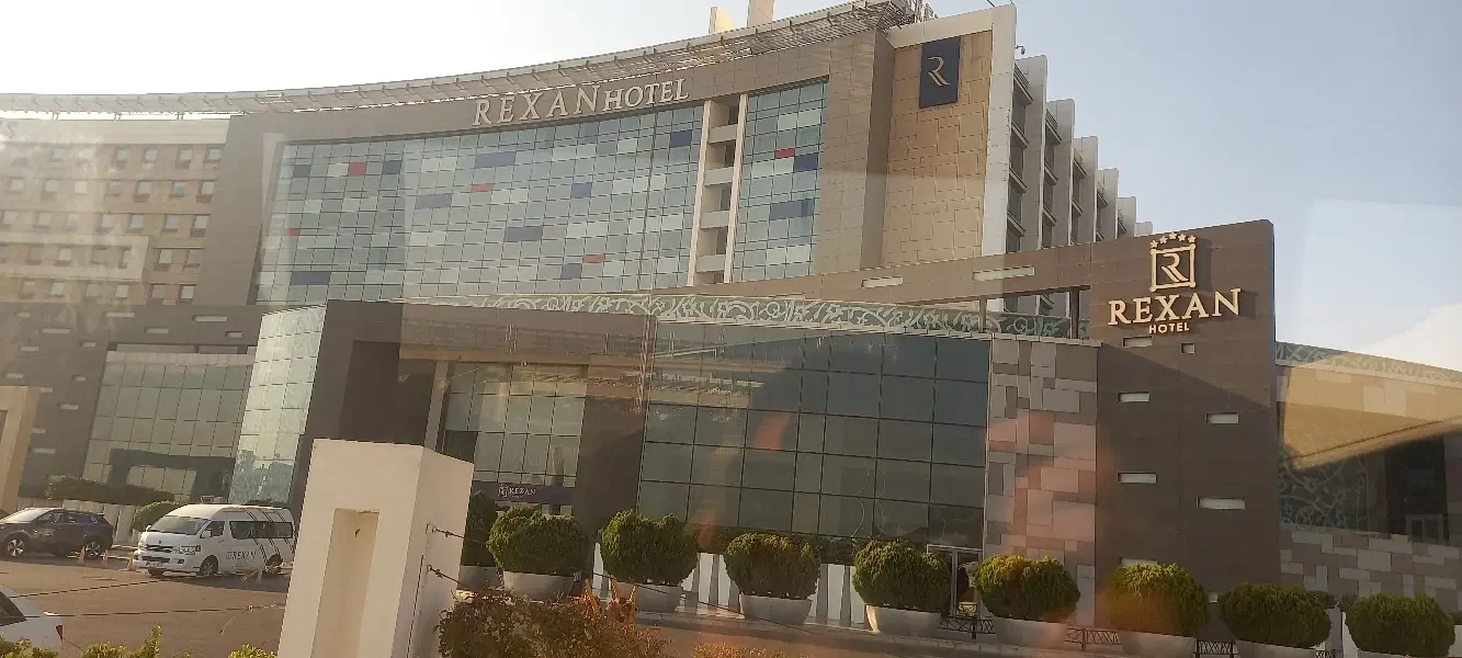 معاوضه اپارتمان نگین یک خوابه بادوخوابه