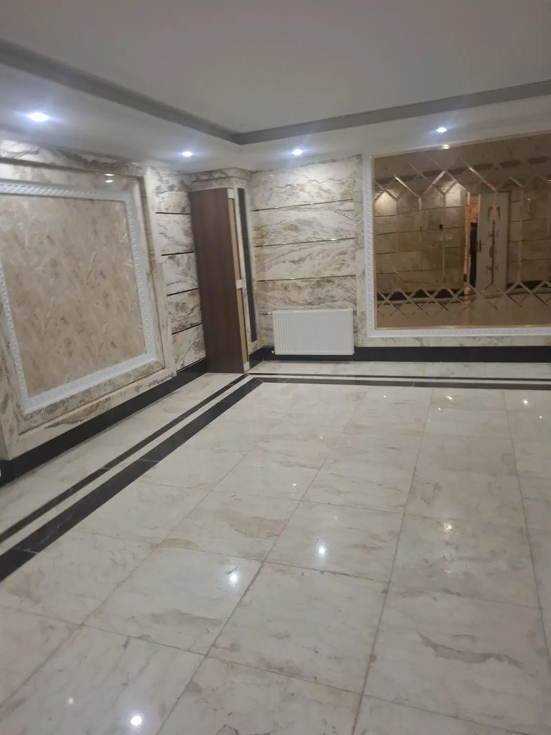 آپارتمان 137 متری فول امکانات با ویو عالی عظیمیه