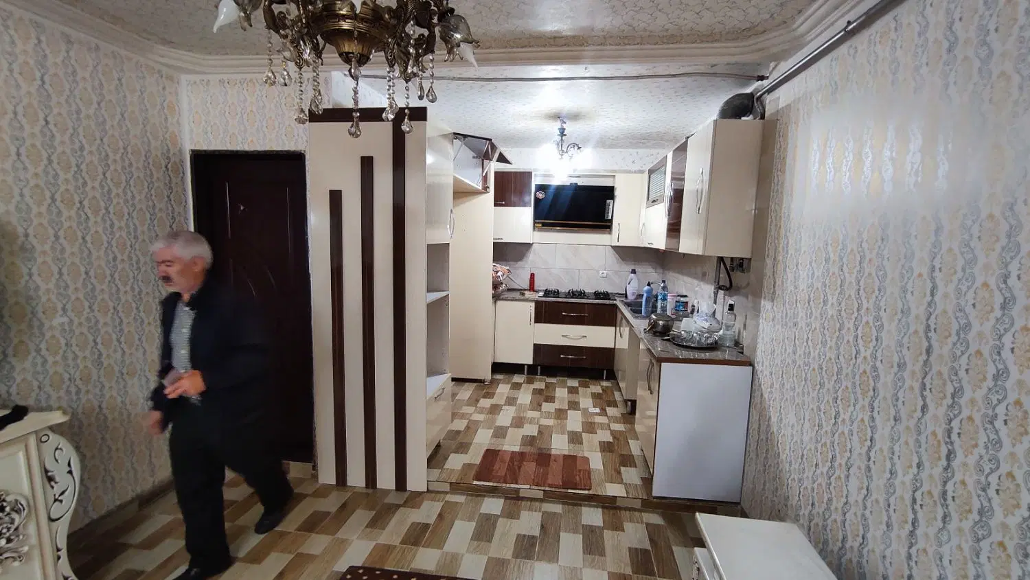 رهن و اجاره واحد ۶۰متری احمداباد