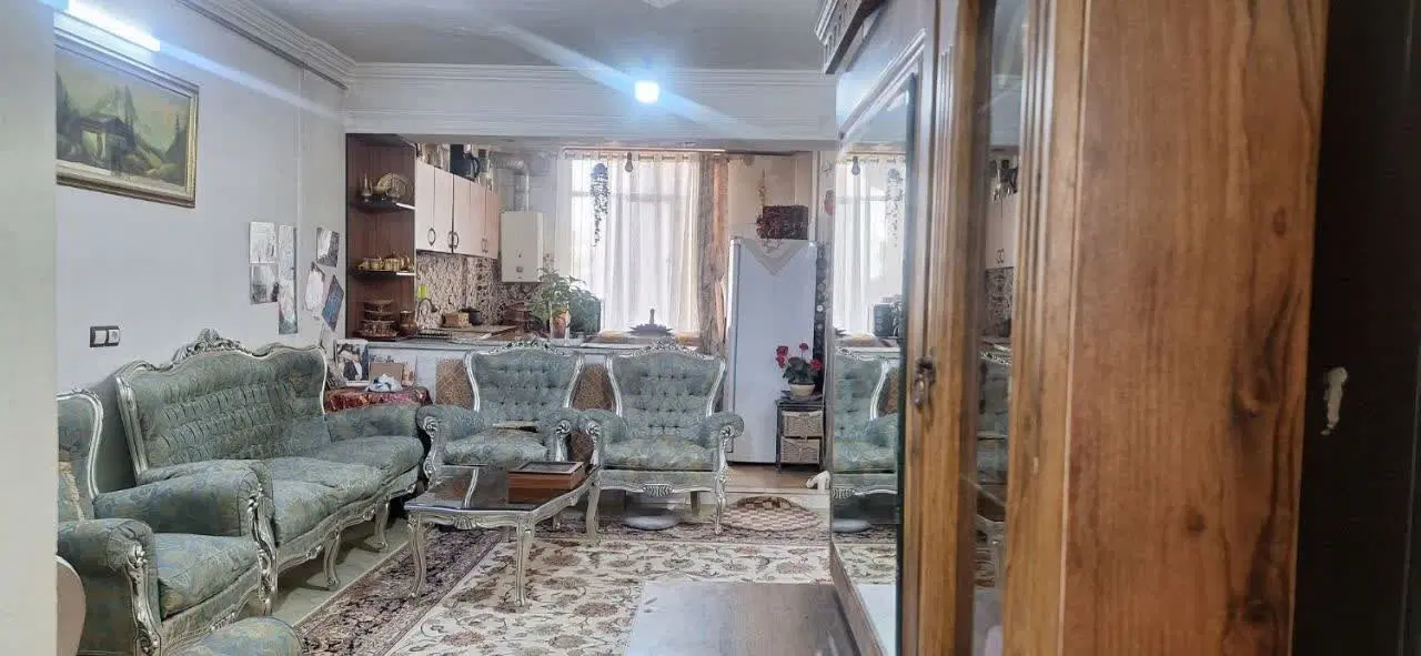 75 متری _شیک _فروش فوری_زیر فی