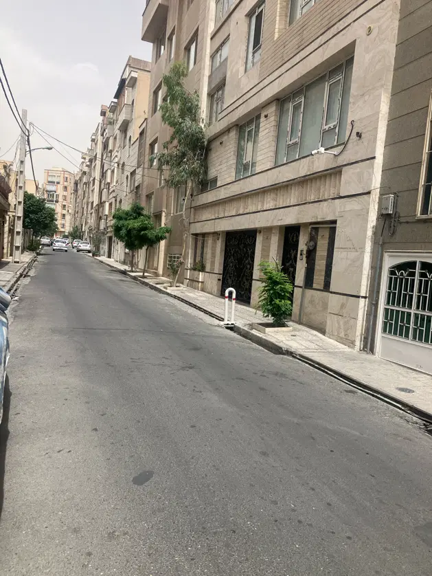 88 متری با اسانسور