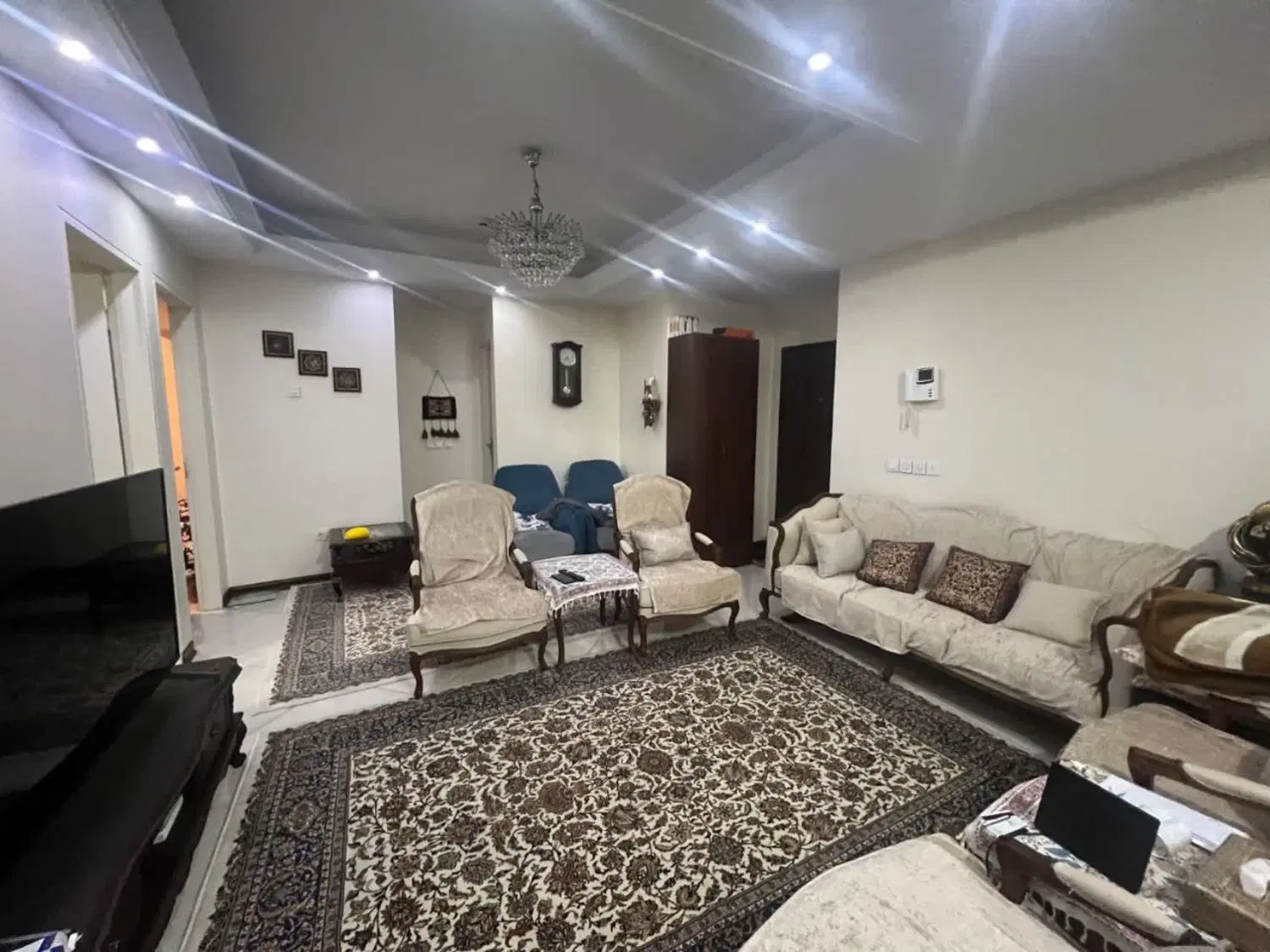 آپارتمان ۷۱متر فروشی