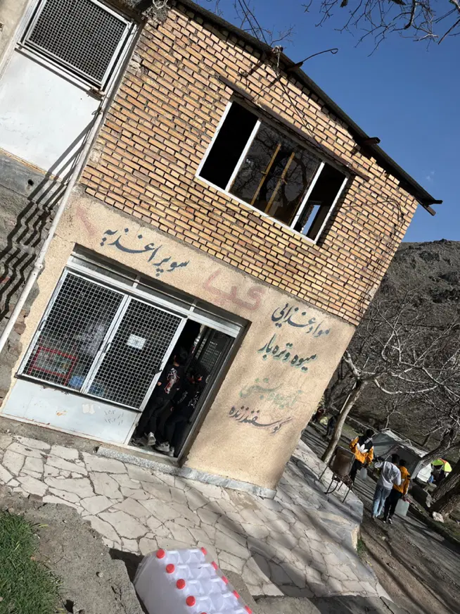 تجاری و مسکونی واقع در مزارکاهی