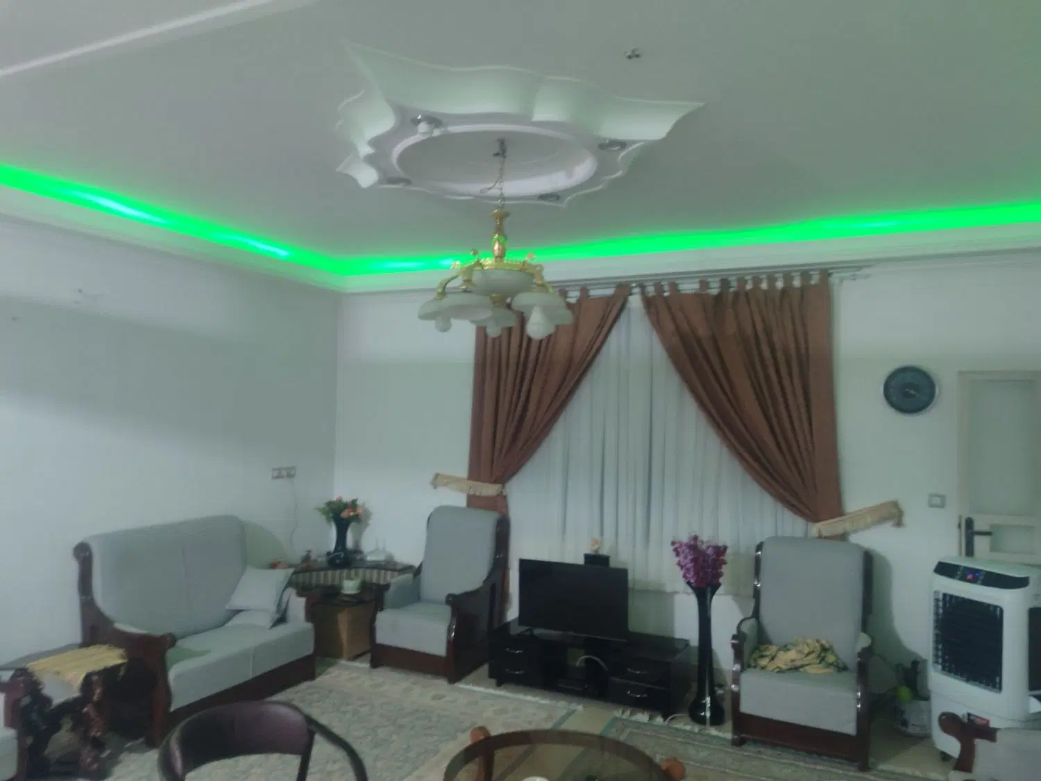 آپارتمان، 100متری،سپاهان،دماوندها،
