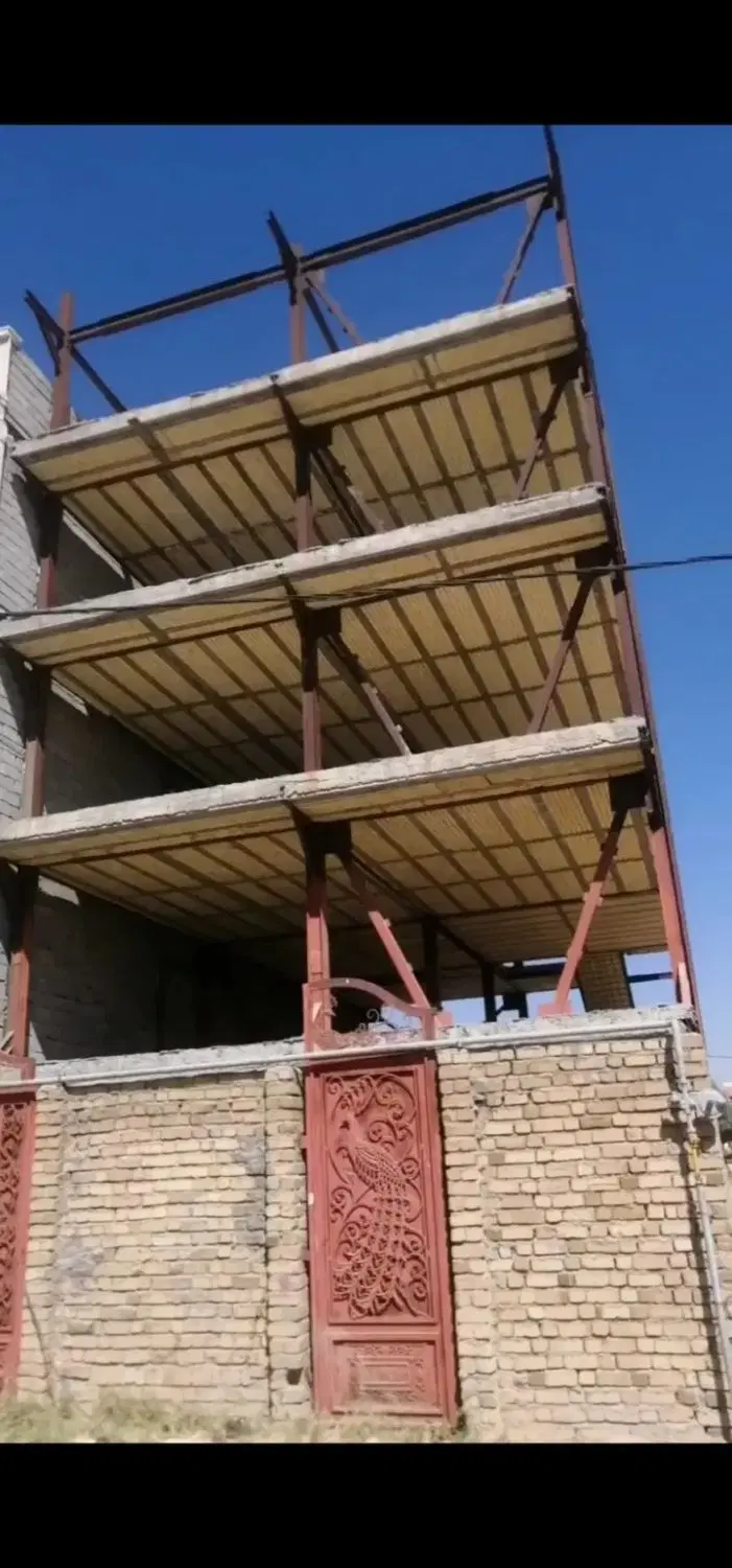 واحد ۱۴۰متری