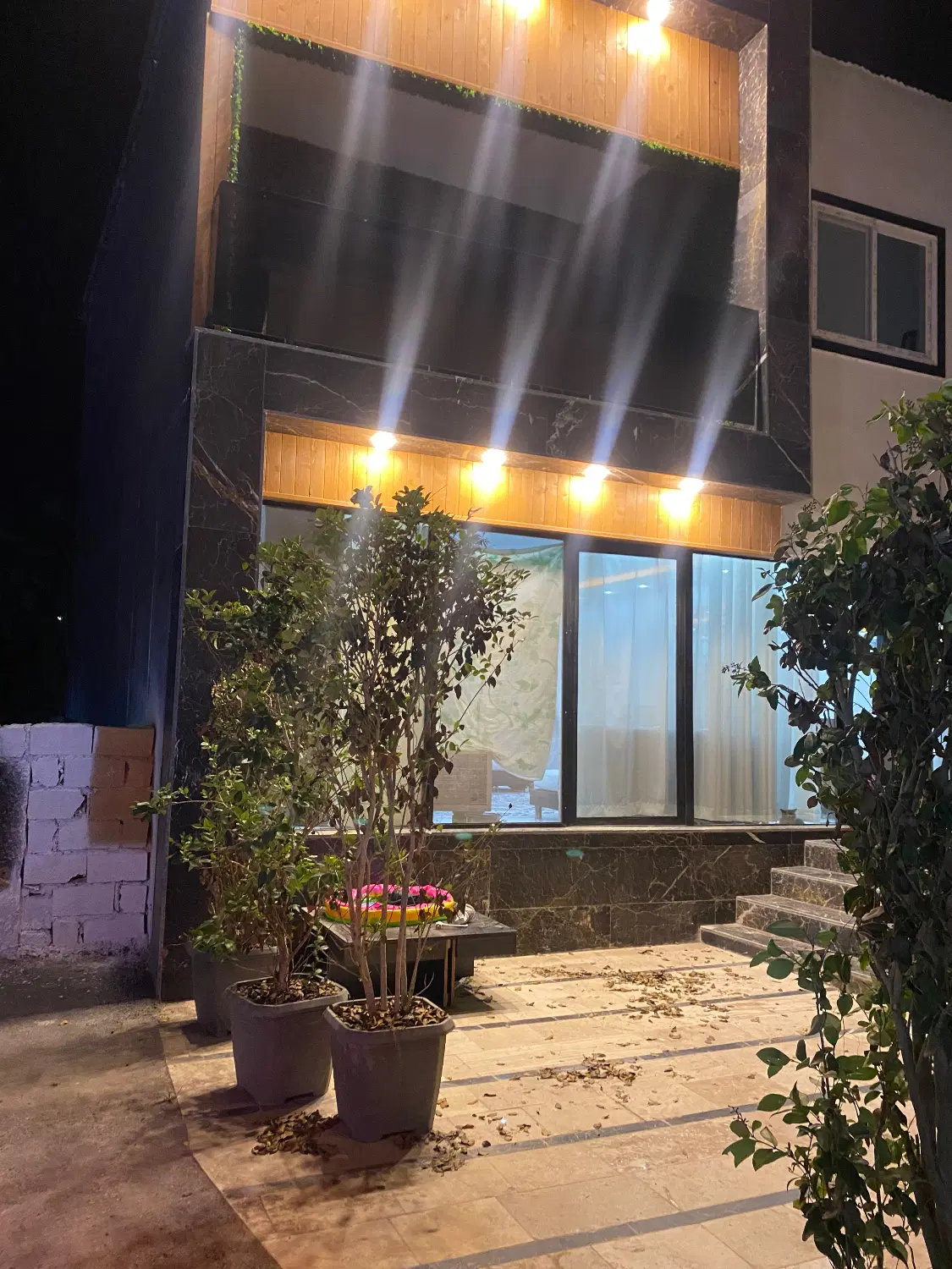 ویلا دوبلکس نوساز سند دار با شاه نشین اختصاصی