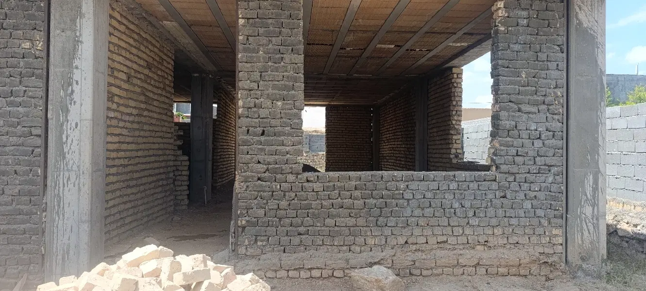 منزل فروشی .زیربنا۱۲۱متر درروستای دوین(شهرک بنیاد)