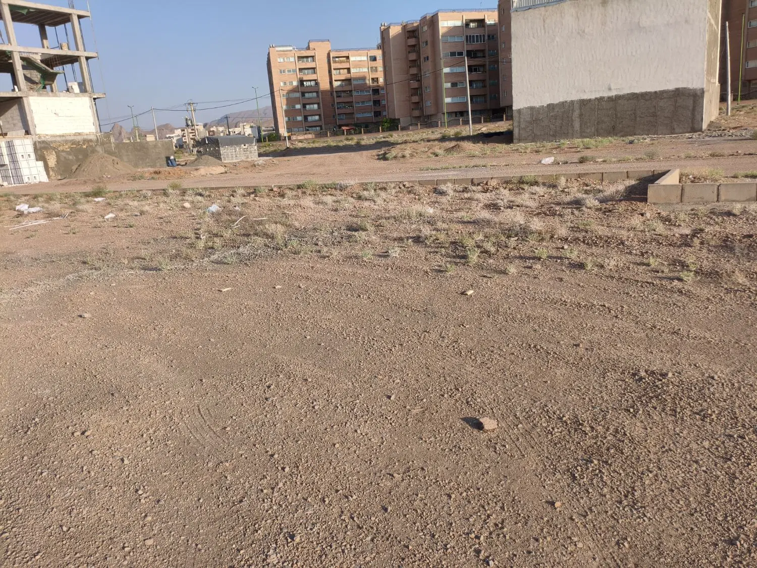 فروش زمین دادگستری