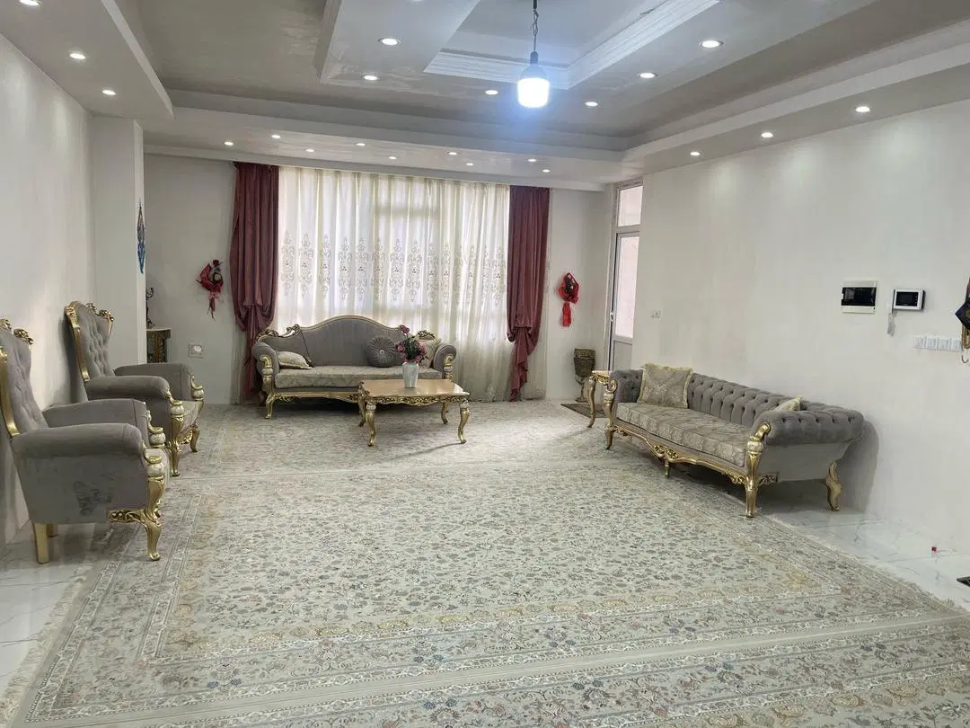 فروش واحد مسکونی امامزاده علامه شقایق