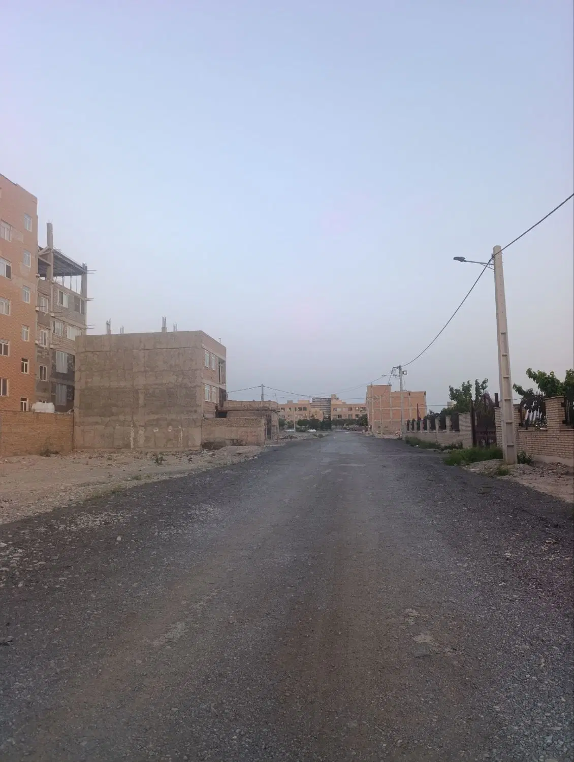 زمین شاه بیک