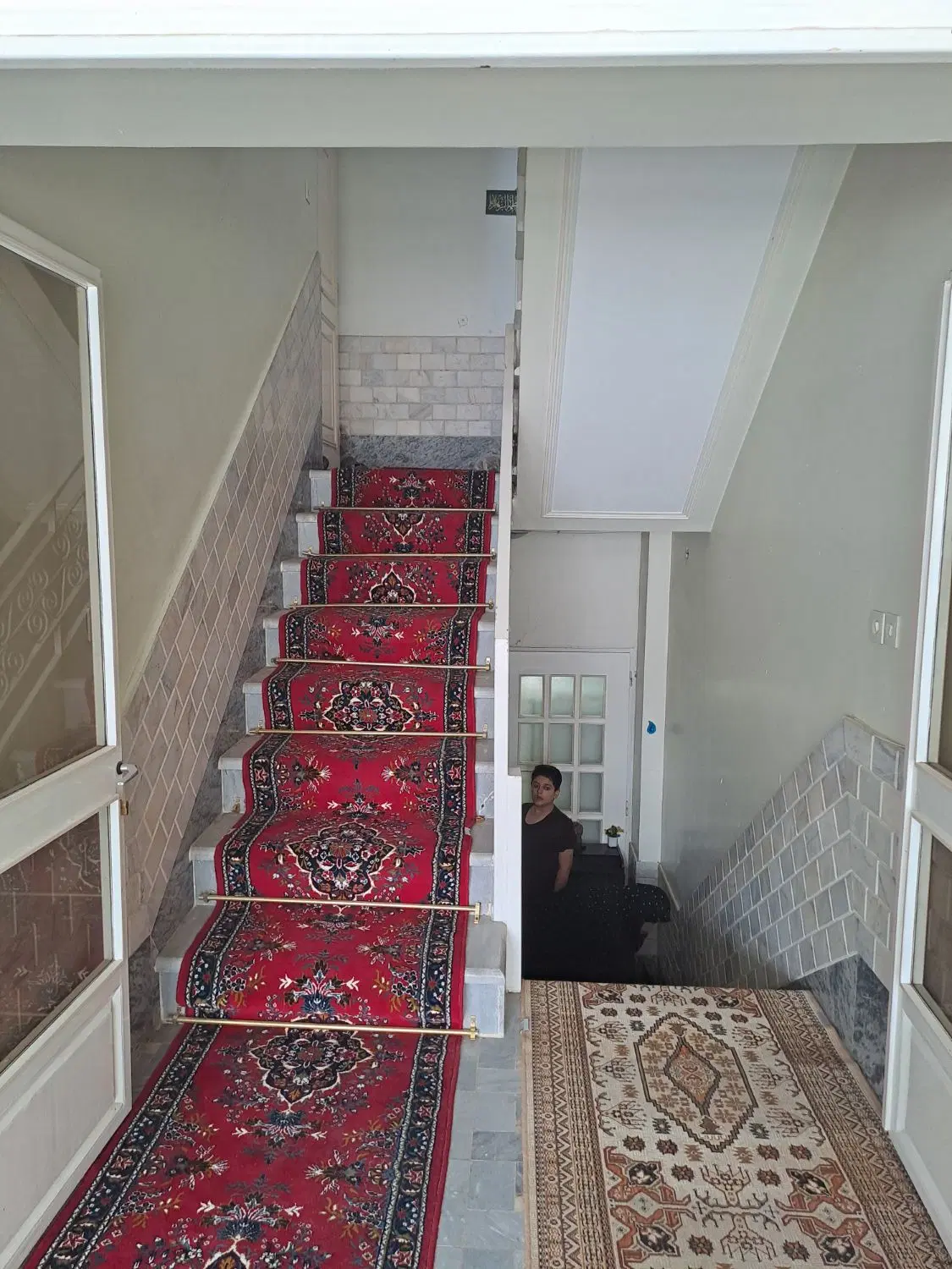 ویلایی دربست جهت مسکونی یا اداری