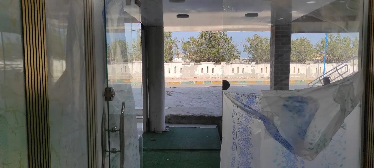 فروش مغازه سر خیابان