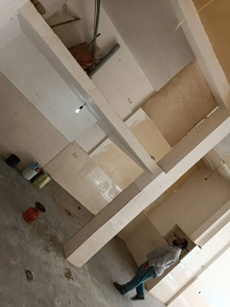 مغازه۸۰ متر در عباسی بهشتی سوم بیست متری
