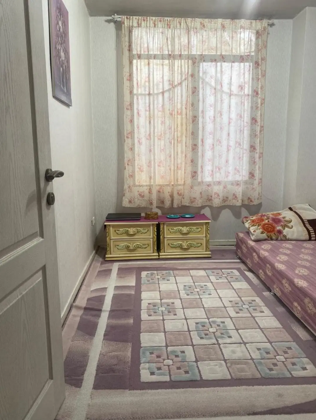 ۶۷متر دوخوابه پارکینگ انباری بالکن حیاط خلوت۶ متری
