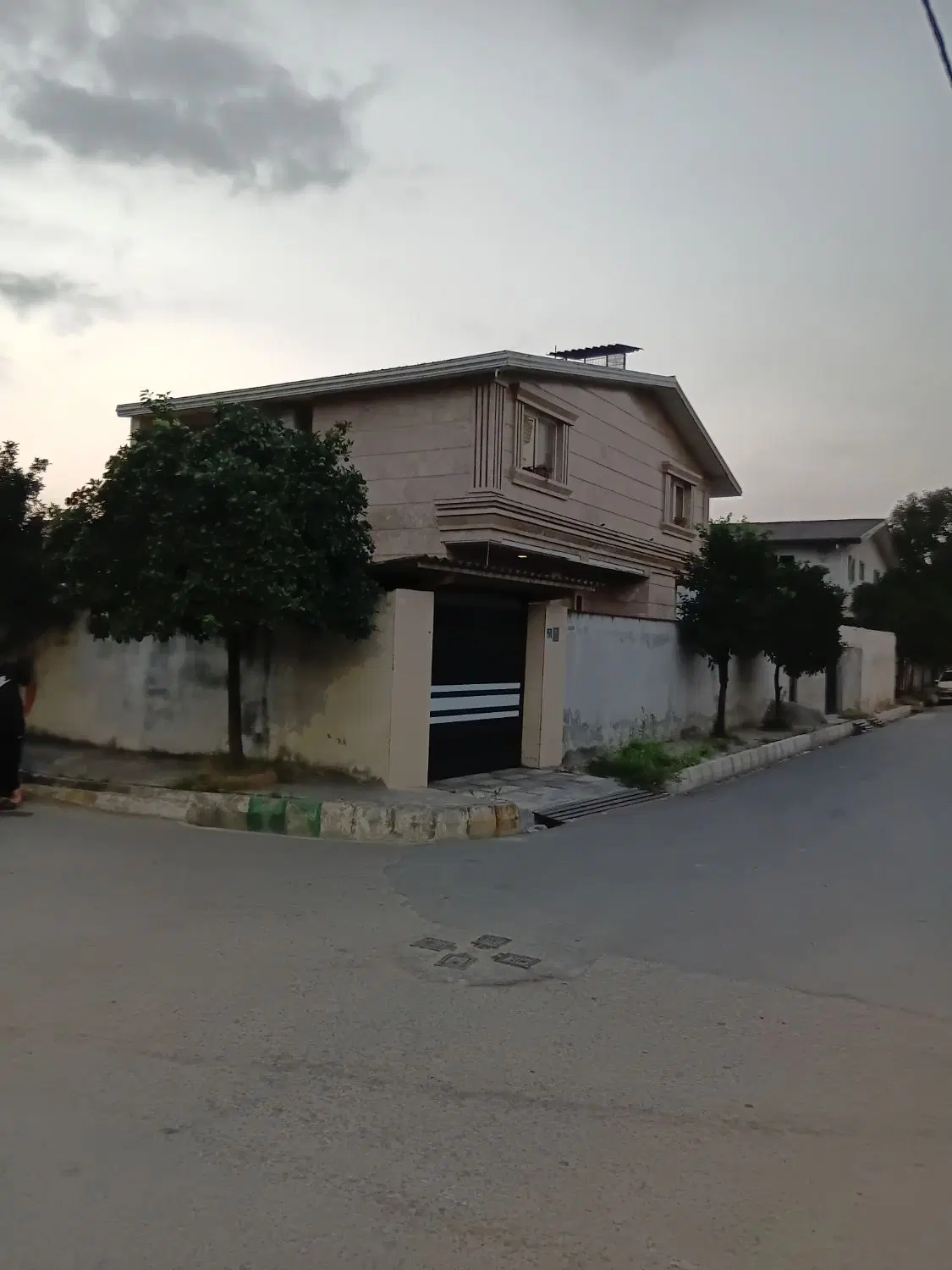 فروش زمین گلستان ۸۴