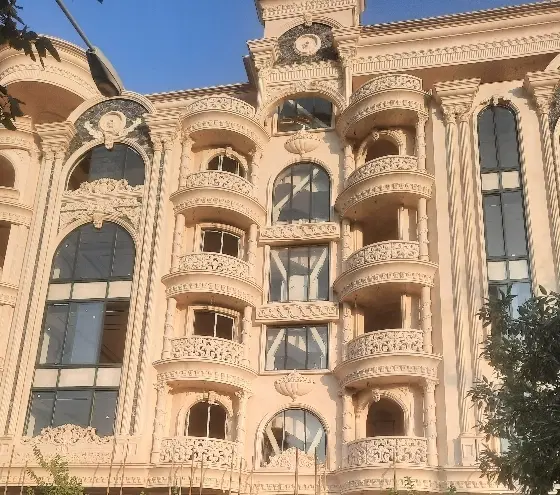 فروش آپارتمان سه خوابه لوکس ۱۴۰ متری تکمیل طلاییه