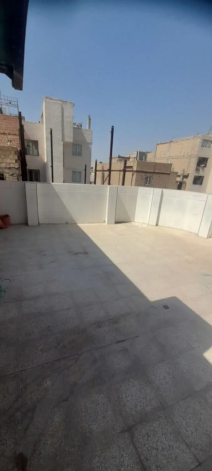 آپارتمان  طبقه ۳
