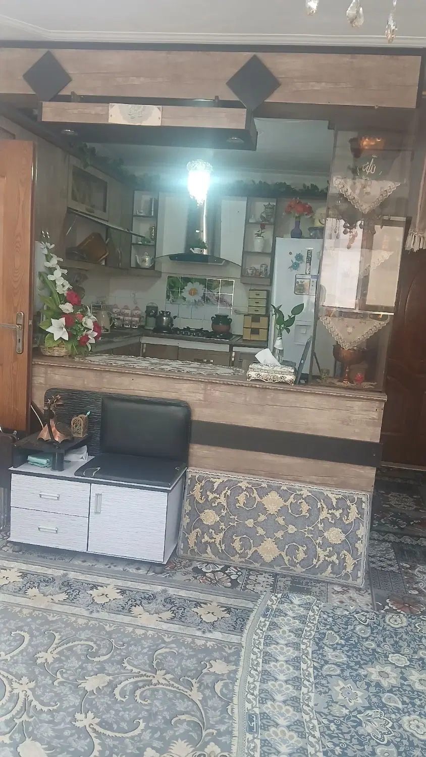 آپارتمان بلوارمیلاد میعادفرهنگیان ۱۰۰مترسند طبقه ۲