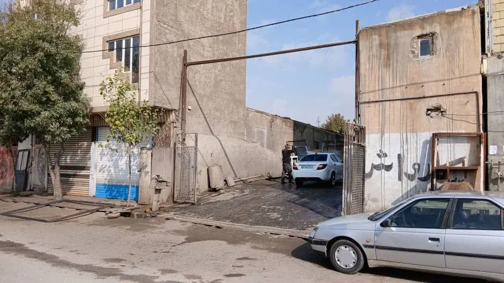 زمین145متری
