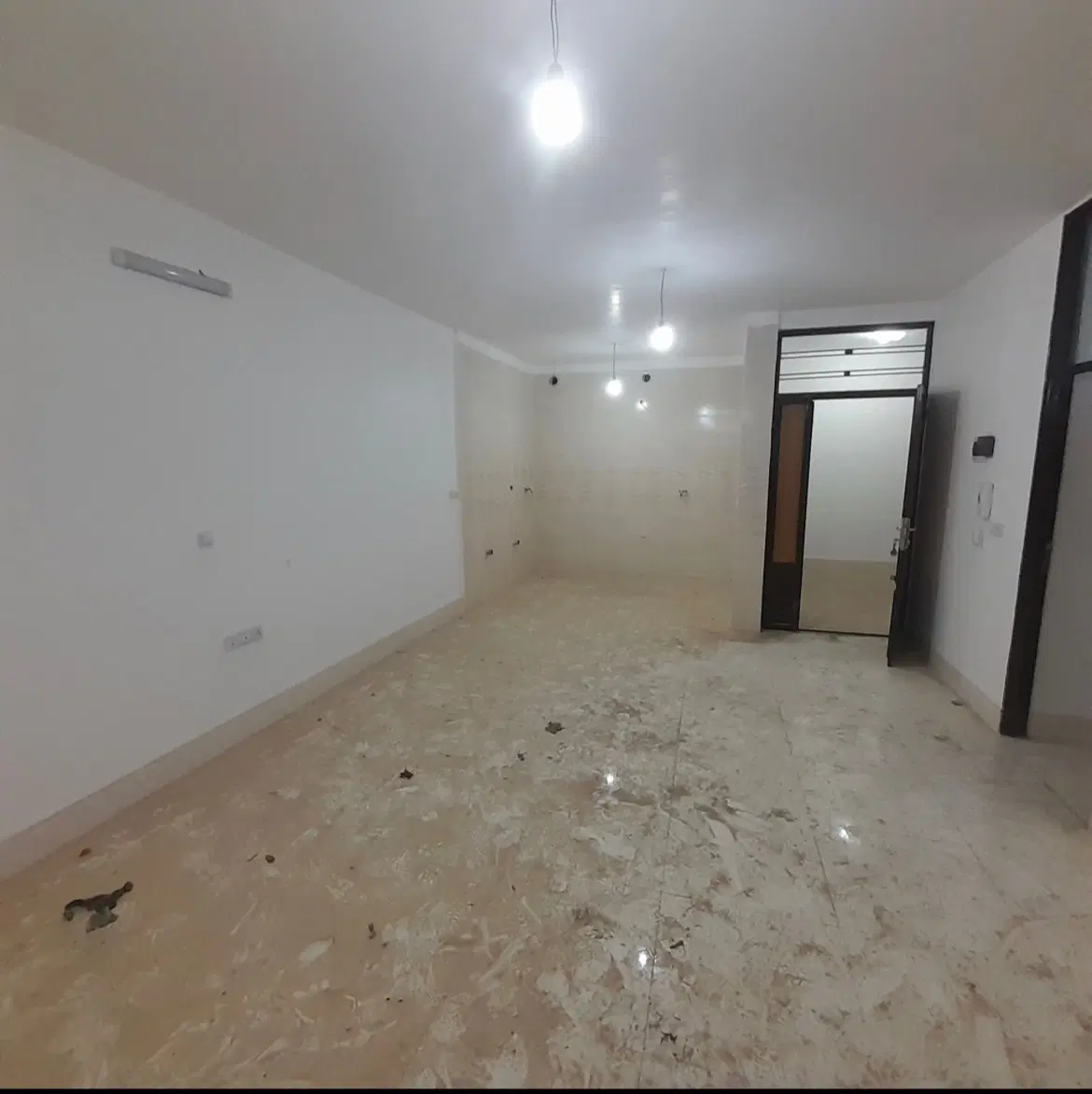 منزل دوطبقه ماهفیروزان