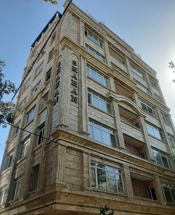 واحد ۱۱۲ متری سر دونبش