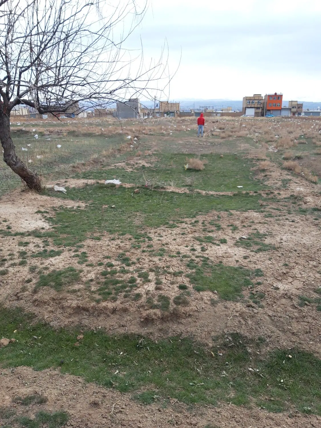 زمین در آناخاتون