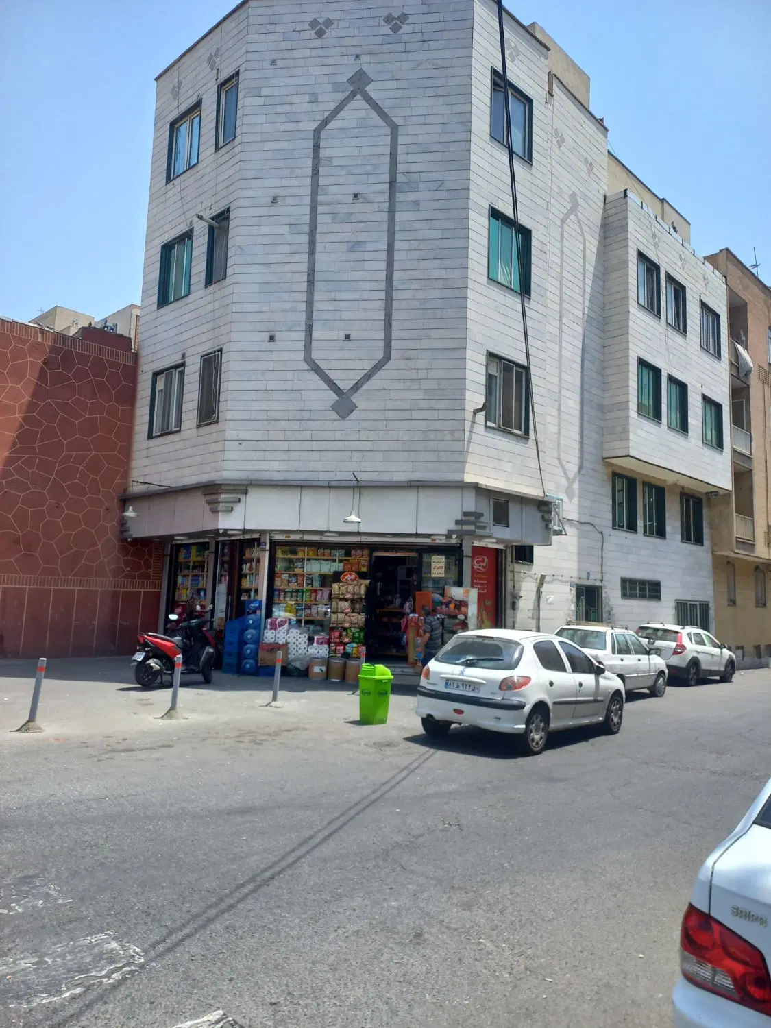 اجاره۵۴ متری طبقه اول تک واحدی
