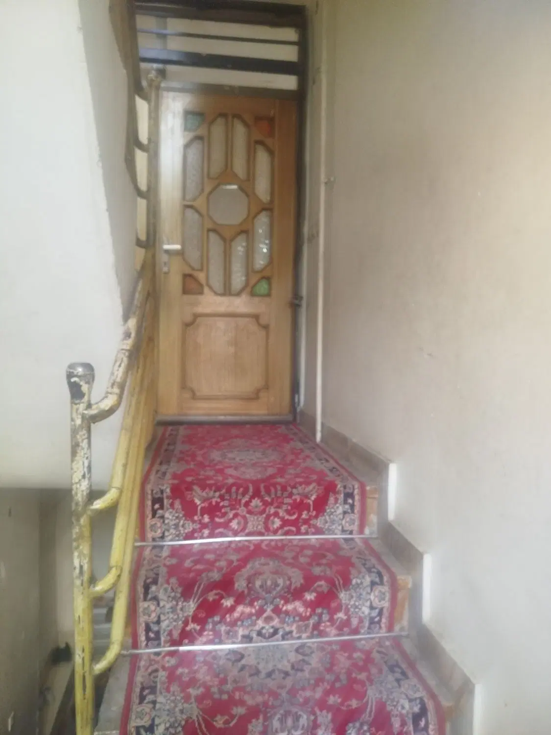 خانه ۱۰۰ متری ابوطالب ۳۷ دربست