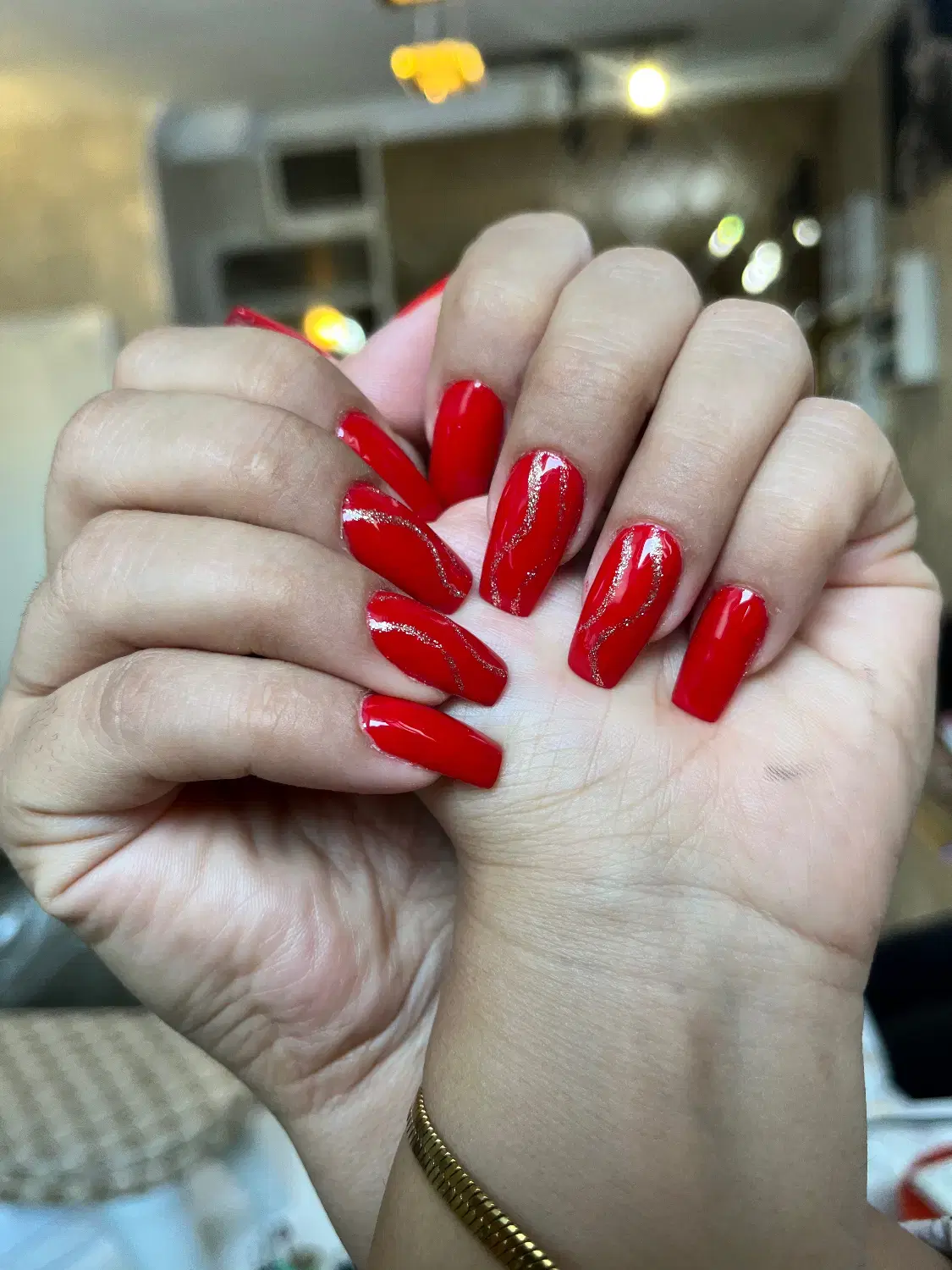 اجاره میز ناخن و صندلی میکاپ تخت مژه