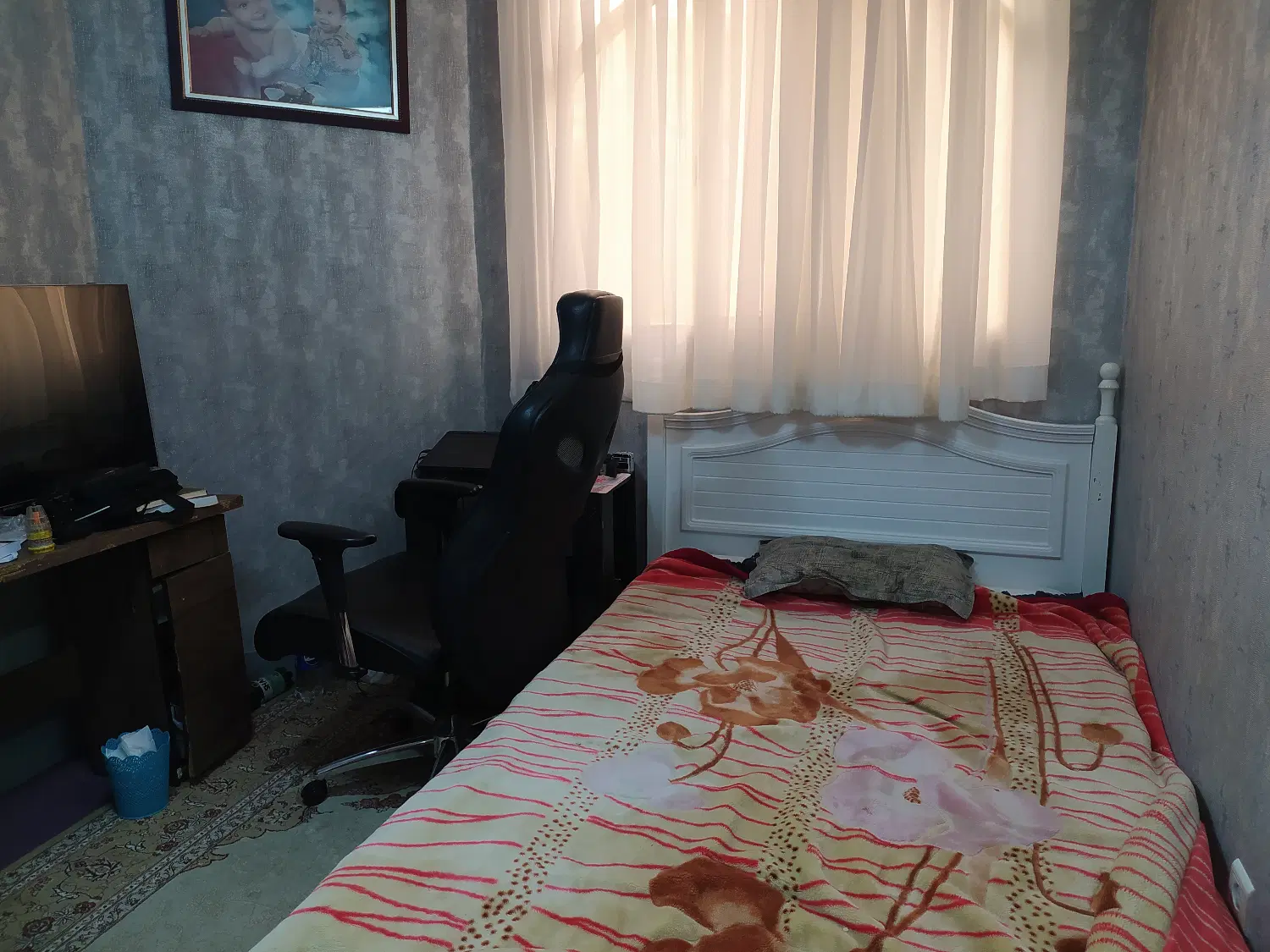 فروش آپارتمان 90 متری جنوبی کاوه خیابان گلستان