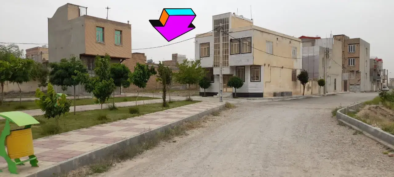 زمین ۱۸۰ متر تکاور سندرار