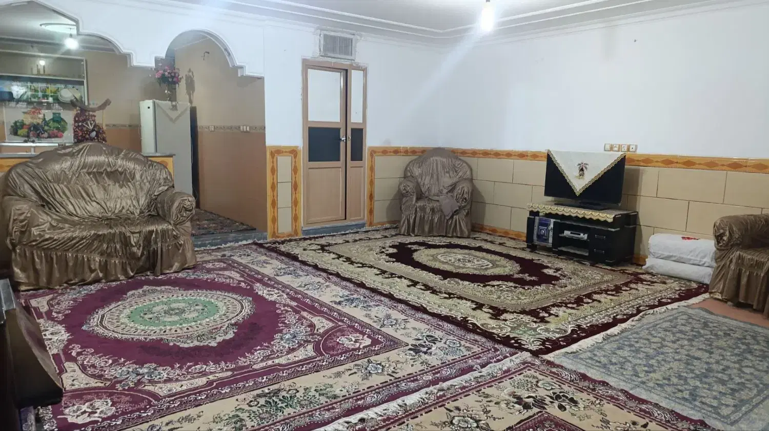 سوئیت۱۲۰ متری  مبله مجهز یک خواب تمیز