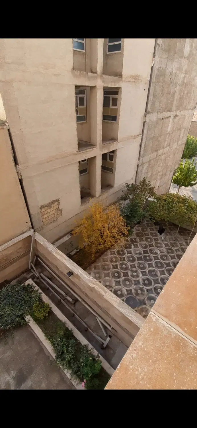 رهن یک واحد آپارتمان در شهرک جنگلبانی
