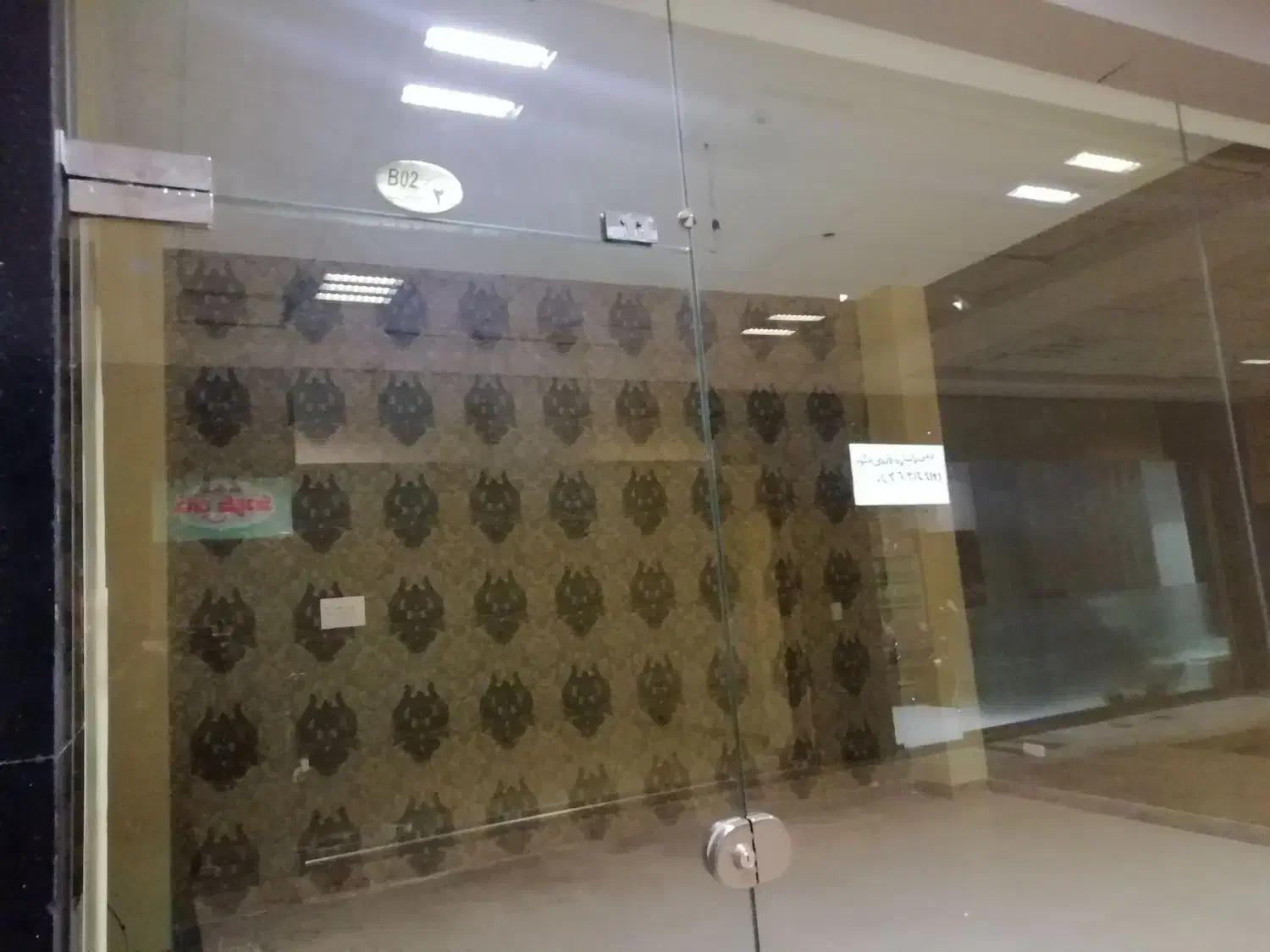 رهن و اجاره مغازه خ امام خمینی پاساژ ایپک