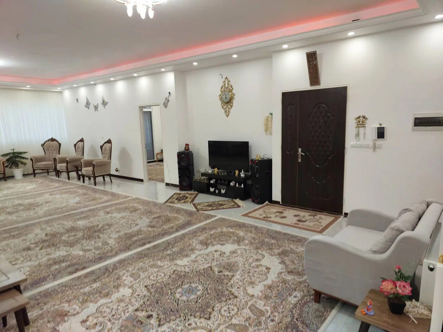 اجاره یک طبقه ویلایی
