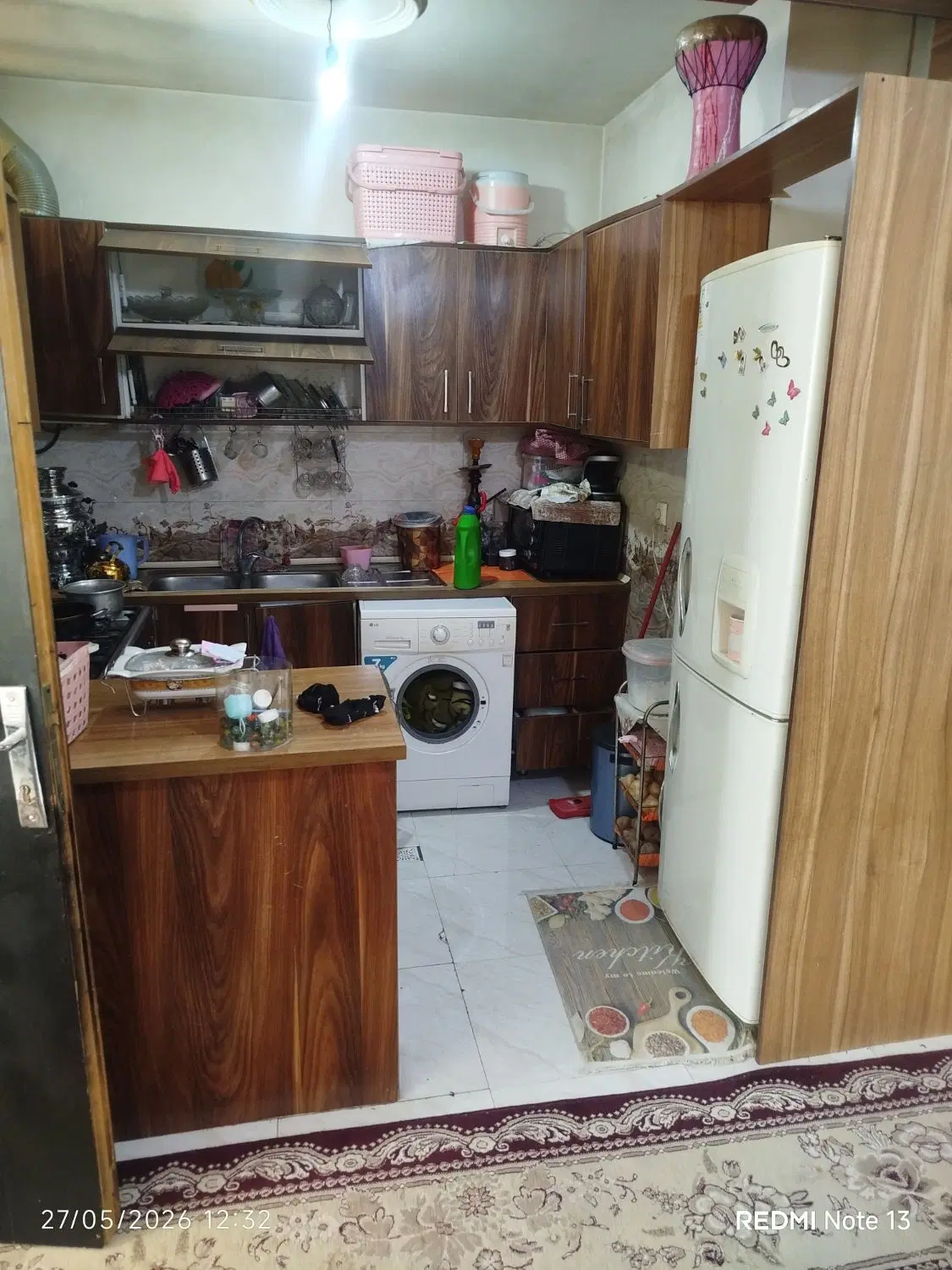 ملکیت  ۱۳۰ متر