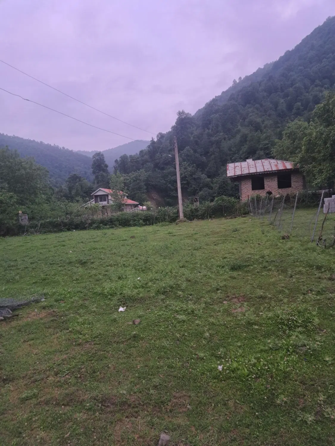 زمین مسکونی