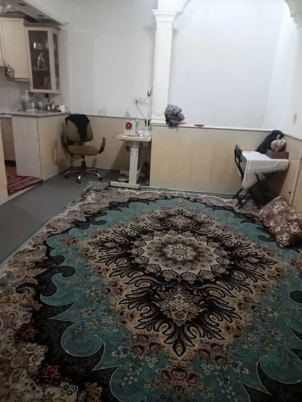 فروش منزل دو طبقه جنوبی پشت قواره.خ جانبازان