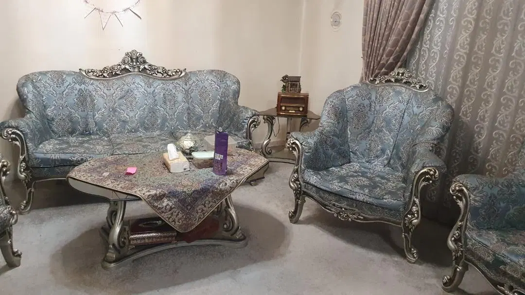 خانه یا خونه واقع در هشت بنگله اپارتمانی
