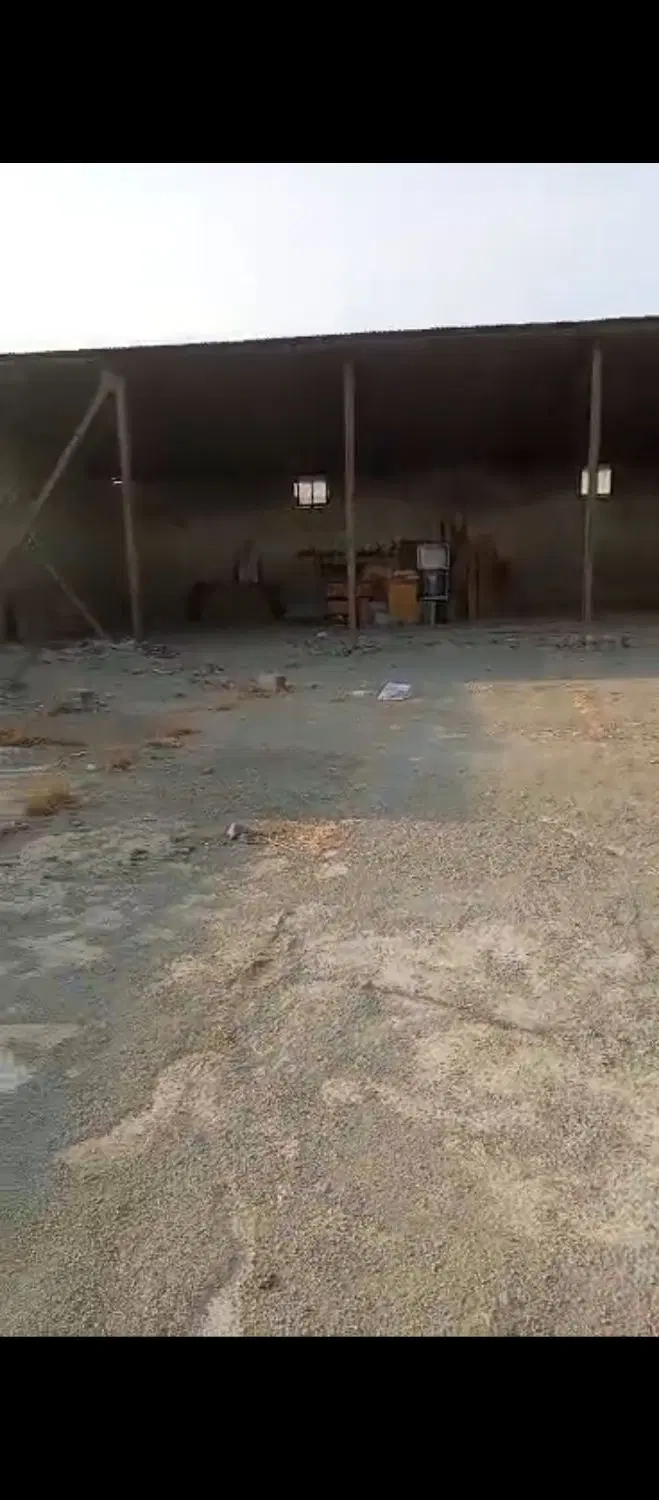 ۶۰۰مت زمین