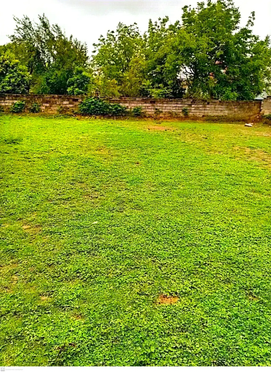 ۲۰۰ متر زمین مسکونی