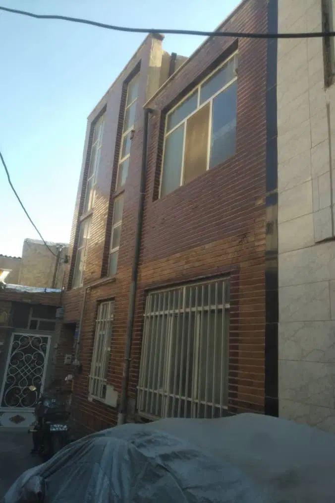 خانه ویلایی سه طبقه بلوار هفت تیر
