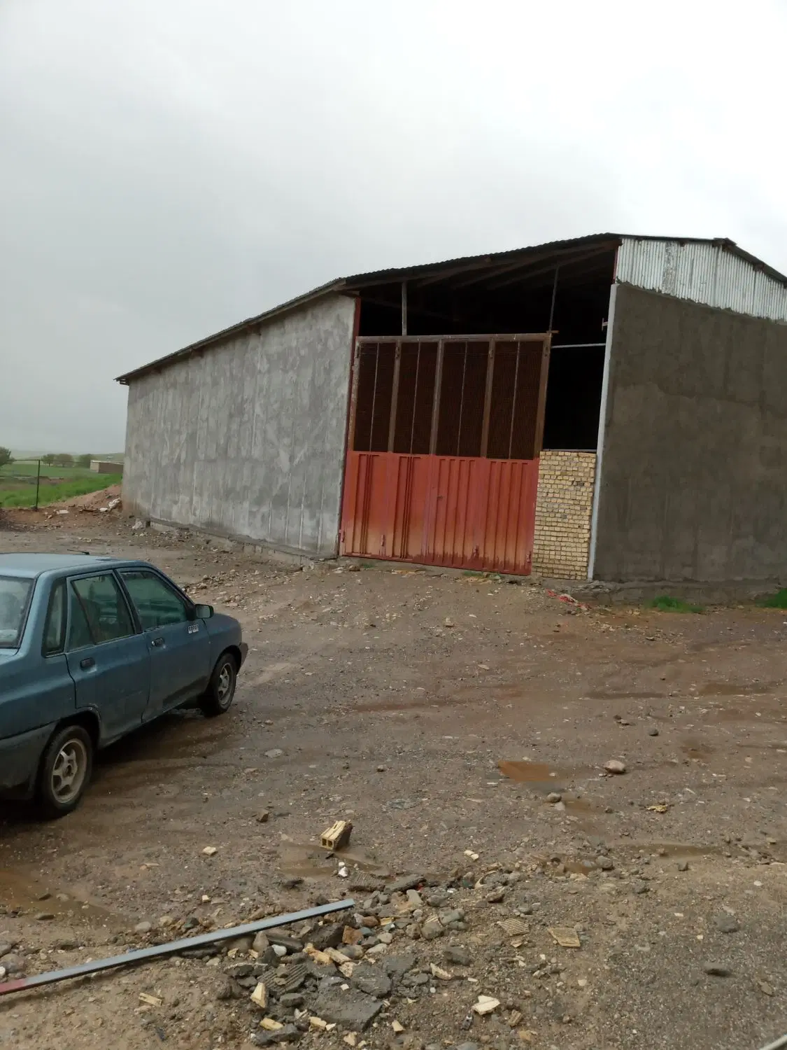 ملک تجاری وصنعتی