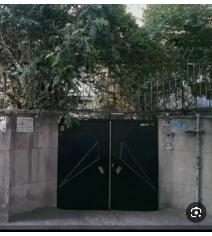 تهاتر  خانه ویلایی   سنددار   با   باغچه سنددار .