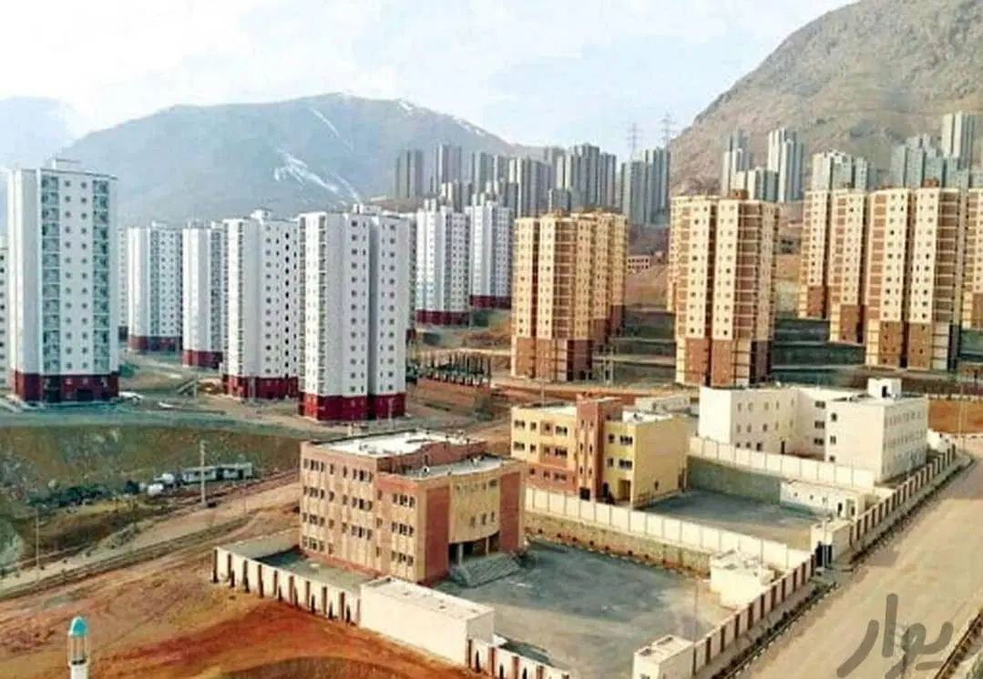 123 متر زمین_ با سند تک برگ _ برکوچه 12 متری _ظهور