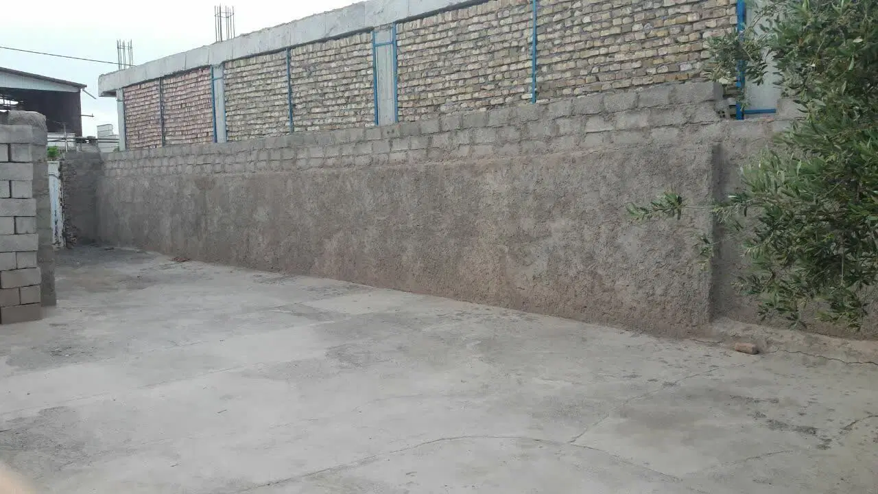 دوازده قصب خانه جنوبی در خیابان امام سجاد